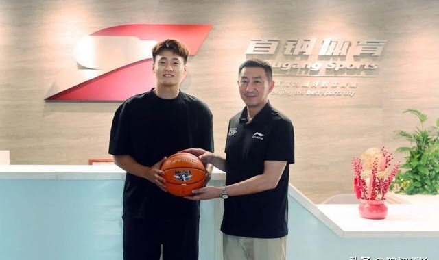 赵睿：加入北京首钢感到非常开心 愿意为了成绩做出一些牺牲