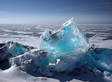 王楚淇质问特巴斯：西甲阻挠梅西注册？特巴斯：都是巴萨做的决定